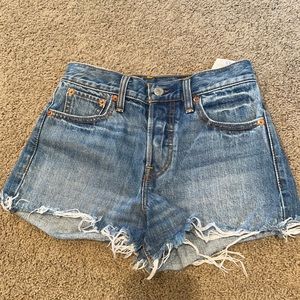 Levi Jean Shorts